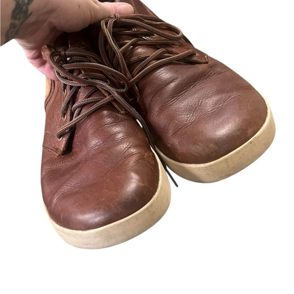 Chaco Davis brown mid leather chukka boots lace up outdoor